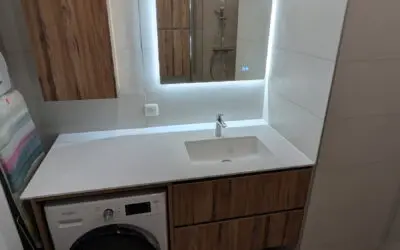 Avant / Après : transformer une salle de bain sans fenêtre en un espace lumineux et raffiné